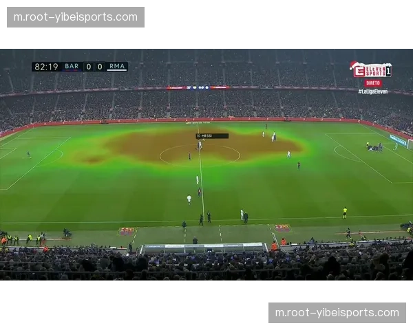 中场绞杀网消耗对手体能 跑动覆盖为淘汰赛奠定基础 中场绞杀网消耗对手体能 跑动覆盖为淘汰赛奠定基础