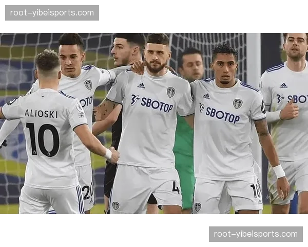 利兹联33%控球率主场负曼城 法尔克高位逼抢难撼控球优势